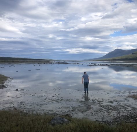 På tur i fjæra i naturreservatet